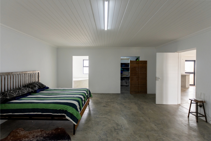 7 Bedroom Property for Sale in Jacobsbaai Western Cape